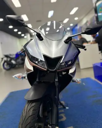 YAMAHA-YZF R15-2026