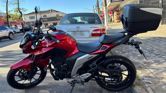 YAMAHA FZ25 FAZER ABS 