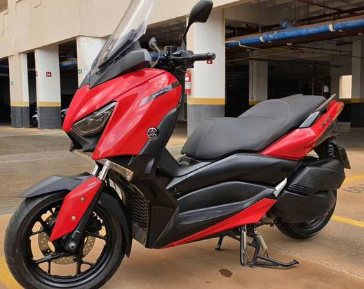 YAMAHA XMAX ABS 