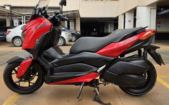 YAMAHA-XMAX ABS-2023