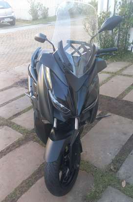 YAMAHA-XMAX ABS-2021