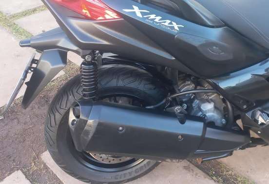 YAMAHA-XMAX ABS-2021