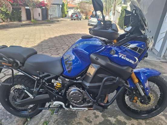 YAMAHA-XT1200Z-2015