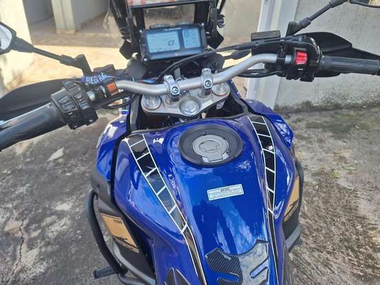 YAMAHA-XT1200Z-2015