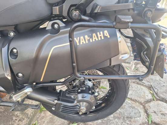 YAMAHA-XT1200Z-2015