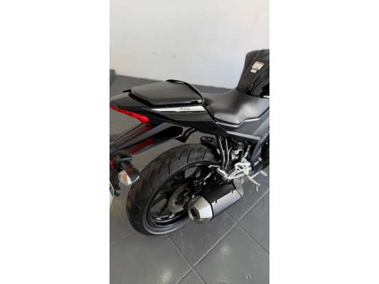 YAMAHA-YZF R15-2023