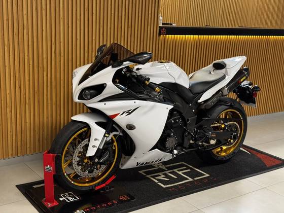 YAMAHA YZF R1 