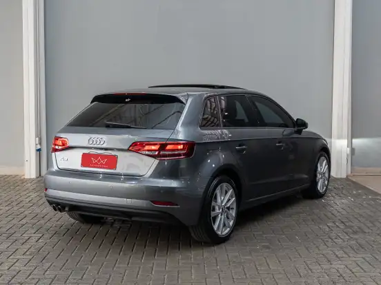 AUDI-A3-1.4 TFSI GASOLINA SPORTBACK PRESTIGE PLUS S-TRONIC AUDI-A3-2018
