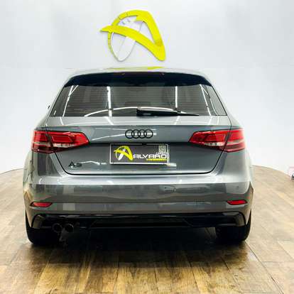 AUDI-A3-2018