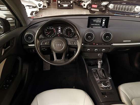 AUDI-A3-2018