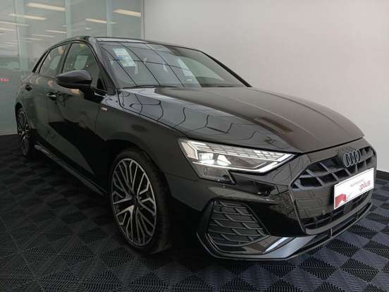 AUDI-A3-2.0 40 TFSI GASOLINA SPORTBACK PERFORMANCE BLACK S-TRONIC AUDI-A3-2025