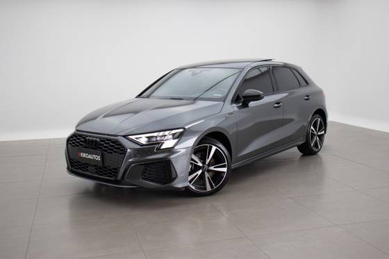 AUDI A3 2.0 40 TFSI MHEV SPORTBACK PERFORMANCE BLACK S-TRONIC