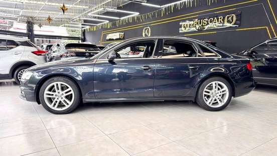 AUDI-A4-2015