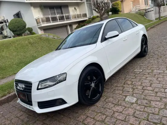 AUDI-A4-2.0 TFSI AMBIENTE 183CV GASOLINA 4P MULTITRONIC AUDI-A4-2010