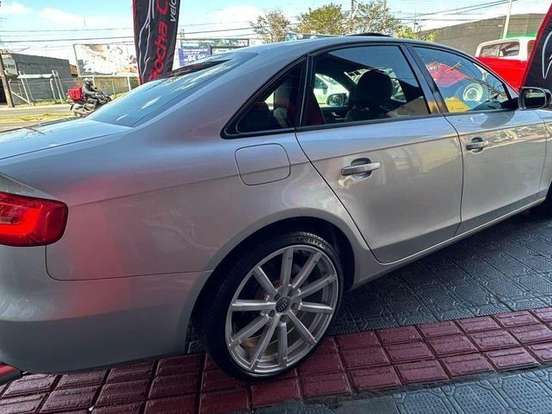 AUDI-A4-2.0 TFSI ATTRACTION 180CV GASOLINA 4P MULTITRONIC AUDI-A4-2012