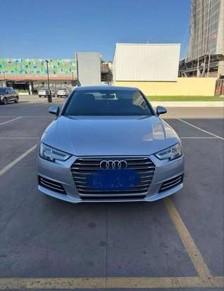 AUDI-A4-2015