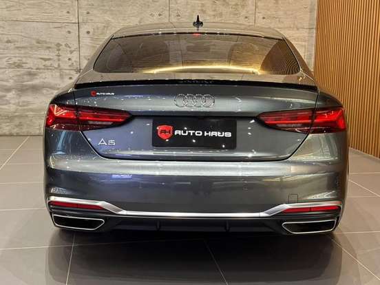 AUDI-A5-2022