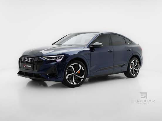 AUDI-E-TRON-2022