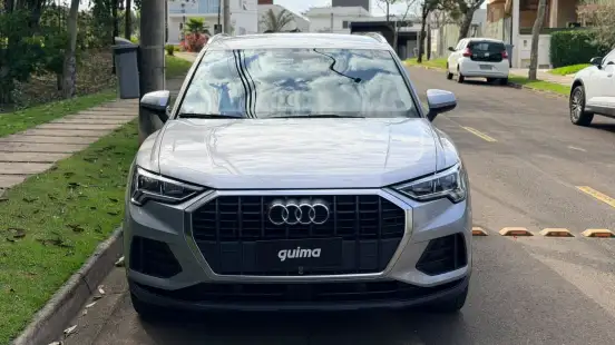 AUDI-Q3-2020