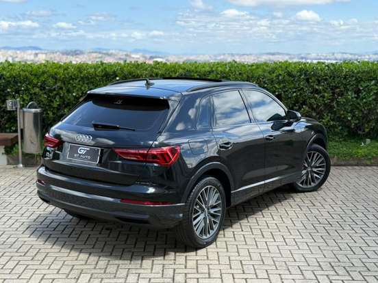 AUDI-Q3-2020