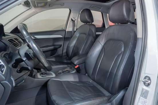 AUDI-Q3-2015
