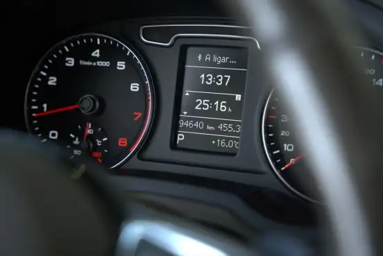 AUDI-Q3-2.0 TFSI AMBIENTE QUATTRO 4P GASOLINA S TRONIC AUDI-Q3-2014