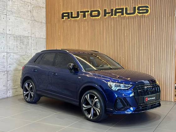 AUDI Q3 2.0 40 TFSI GASOLINA PERFORMANCE BLACK PLUS QUATTRO TIPTRONIC