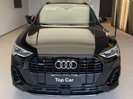 AUDI-Q3-2023