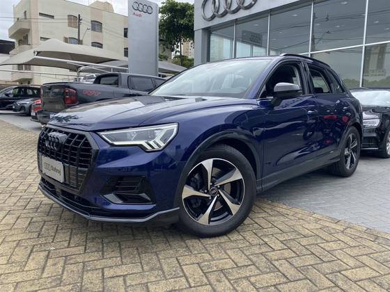 AUDI Q3 2.0 40 TFSI GASOLINA PERFORMANCE QUATTRO TIPTRONIC