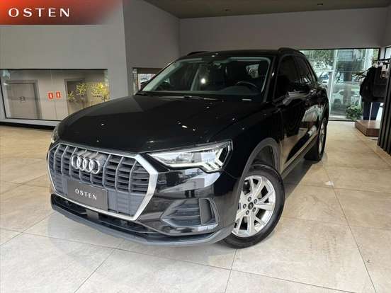 AUDI-Q3-2022