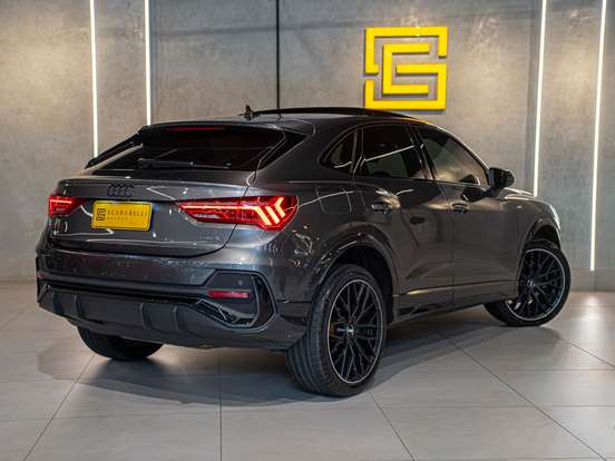 AUDI-Q3-2.0 40 TFSI GASOLINA SPORTBACK PERFORMANCE BLACK PLUS QUATTRO TIPTRONIC AUDI-Q3-2024