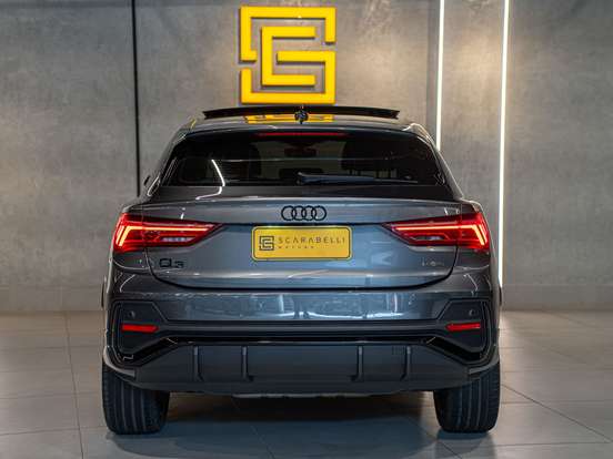 AUDI-Q3-2.0 40 TFSI GASOLINA SPORTBACK PERFORMANCE BLACK PLUS QUATTRO TIPTRONIC AUDI-Q3-2024