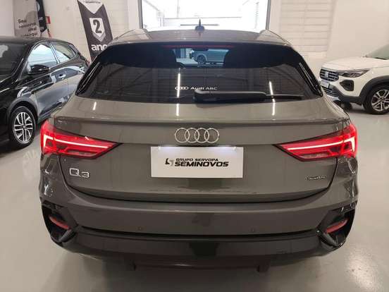AUDI-Q3-2.0 40 TFSI GASOLINA SPORTBACK PERFORMANCE QUATTRO TIPTRONIC AUDI-Q3-2023