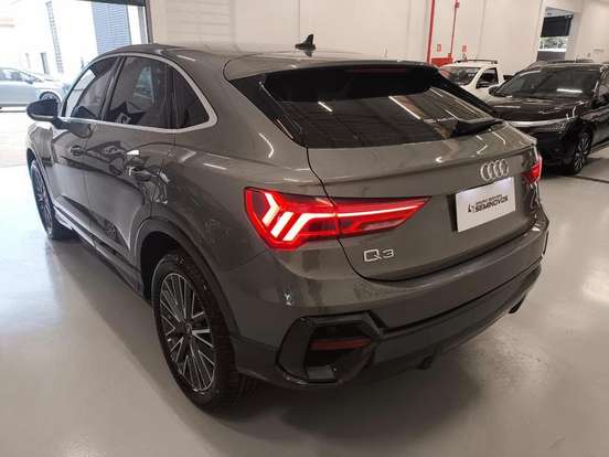 AUDI-Q3-2.0 40 TFSI GASOLINA SPORTBACK PERFORMANCE QUATTRO TIPTRONIC AUDI-Q3-2023