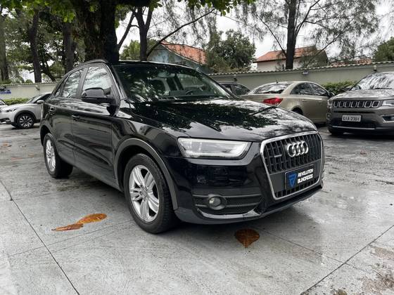 AUDI Q3 2.0 TFSI AMBIENTE QUATTRO 4P GASOLINA S TRONIC