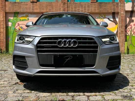 AUDI-Q3-2015