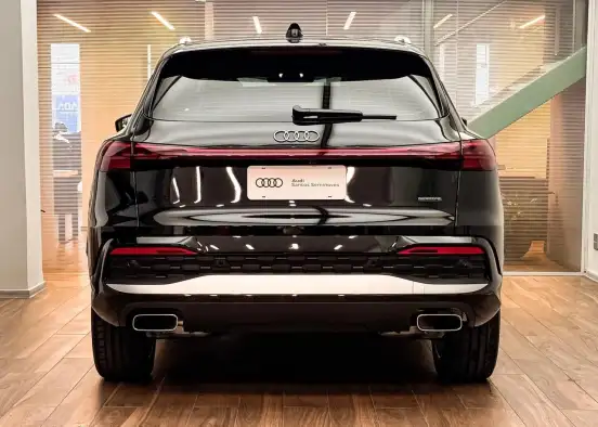 AUDI-Q5-2025