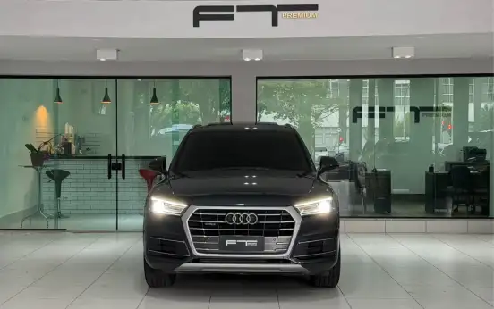 AUDI-Q5-2018