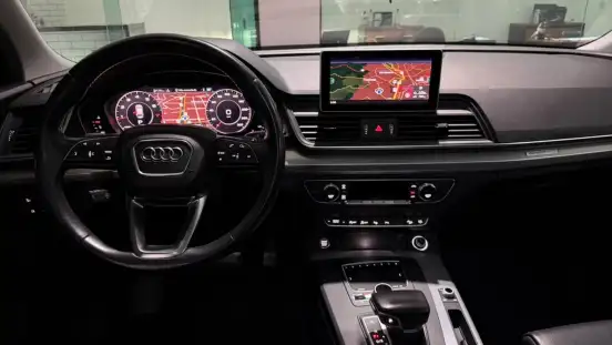 AUDI-Q5-2018