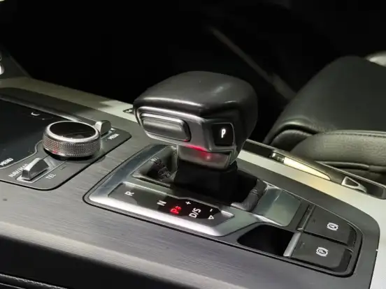 AUDI-Q5-2.0 TFSI GASOLINA AMBIENTE S TRONIC AUDI-Q5-2018