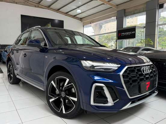 AUDI-Q5-2023