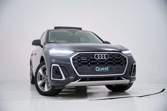 AUDI-Q5-2023