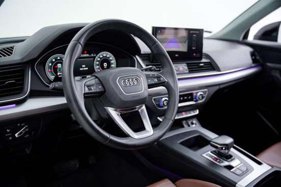 AUDI-Q5-2023