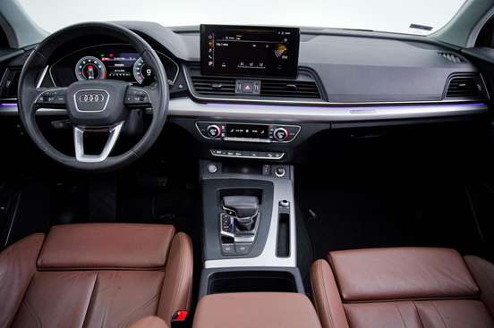AUDI-Q5-2023