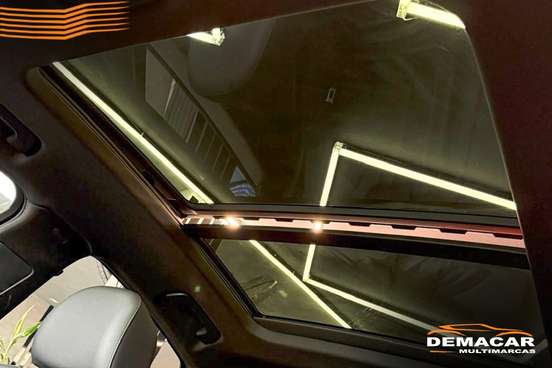 AUDI-Q5-2021