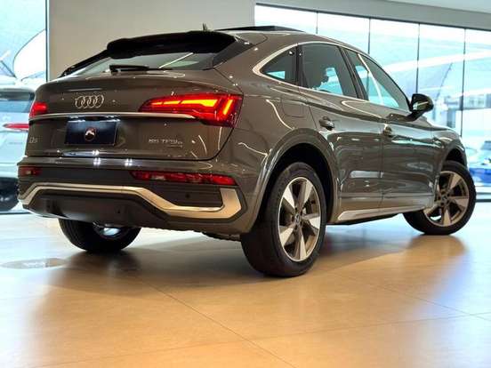AUDI-Q5-2.0 55 TFSIE PHEV SPORTBACK PERFORMANCE QUATTRO S TRONIC AUDI-Q5-2023