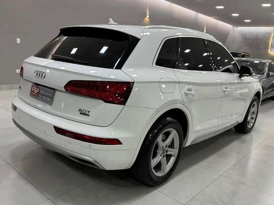AUDI-Q5-2.0 TFSI GASOLINA AMBITION S TRONIC AUDI-Q5-2018