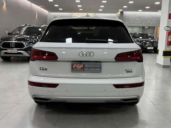 AUDI-Q5-2.0 TFSI GASOLINA AMBITION S TRONIC AUDI-Q5-2018