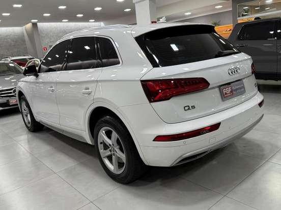 AUDI-Q5-2.0 TFSI GASOLINA AMBITION S TRONIC AUDI-Q5-2018