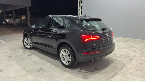 AUDI-Q5-2018
